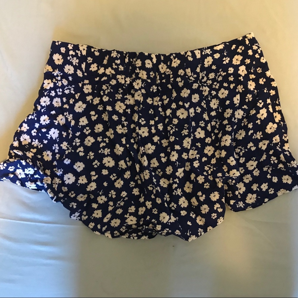 Flowy cotton shorts